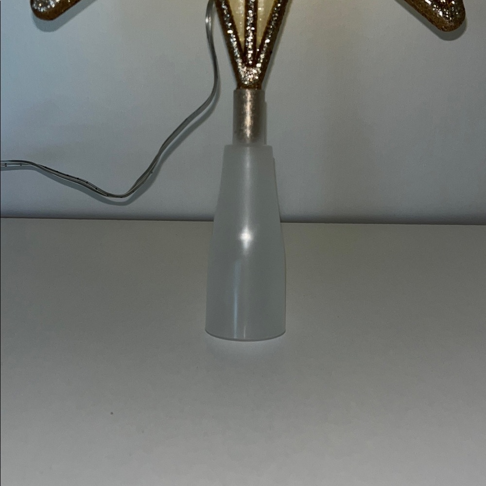 Light Up Star Tree Topper - Picture 4 of 6